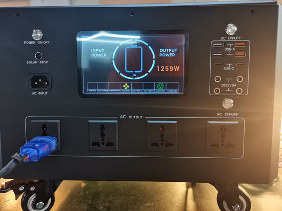 Outdoor Industrial House Portable Mobile 1500 Watt Solar Power Banks Charging Solar Emergency Power Station Portable for Europe with Lithium Iron Batteries